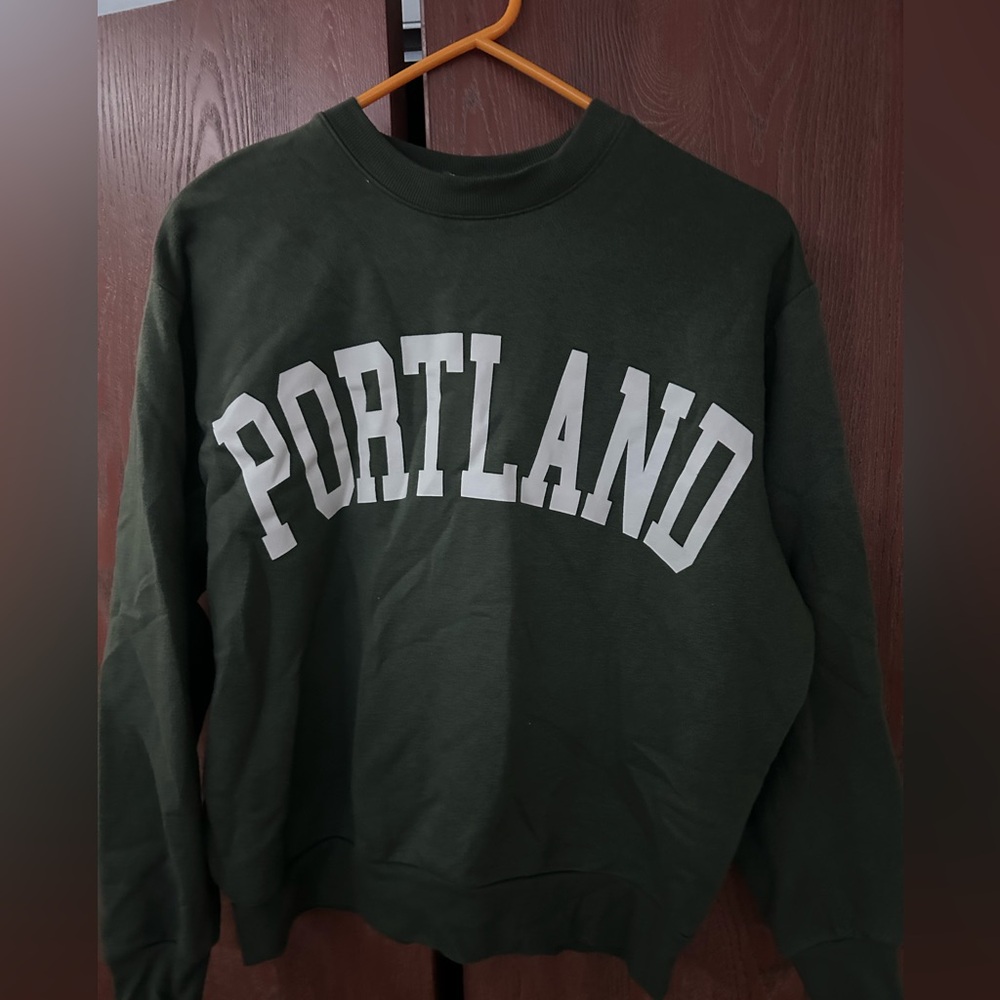 Wild Fable Green Crewneck Sweater